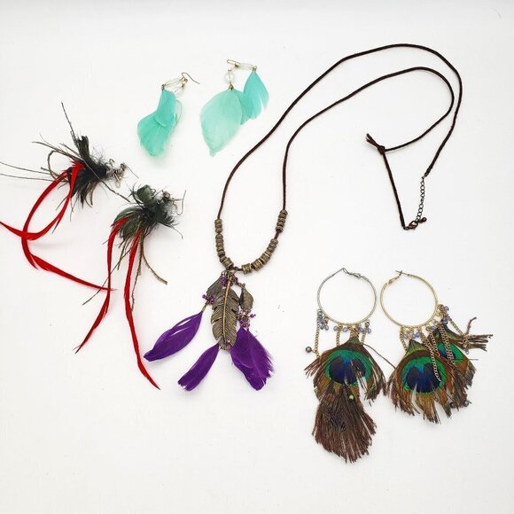 Lot of Funky Real Feather Jewelry - Pierced Earrings and Necklace - Picture 1 of 11